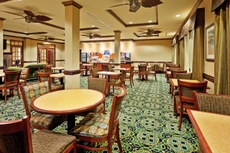 Holiday Inn Express & Suites Millington-Memphis Area