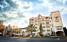 Business Hotel & Suites Maria Bonita