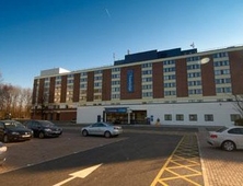 Travelodge Gatwick Airport Central Hotel