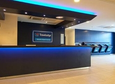 Travelodge Gatwick Airport Central Hotel