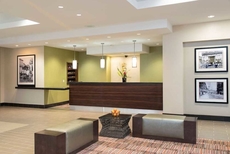 DoubleTree by Hilton Hotel Grand Rapids Airport