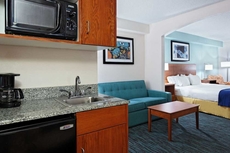 Holiday Inn Express Hotel & Suites Richmond-Brandermill, an IHG Hotel