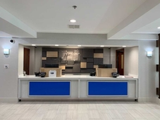 Holiday Inn Express Hotel & Suites Woodland Hills, an IHG Hotel