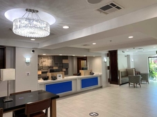 Holiday Inn Express Hotel & Suites Woodland Hills, an IHG Hotel