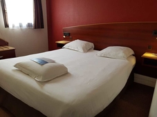 Comfort Hotel Etampes