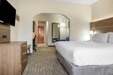 Holiday Inn Express Hotel & Suites Harrison, an IHG Hotel