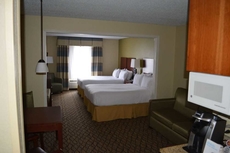 Holiday Inn Express & Suites Lancaster, an IHG Hotel