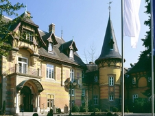 Villa Rothschild, an Autograph Collection Hotel