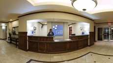 Holiday Inn Express & Suites Dinuba West, an IHG Hotel