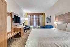 Holiday Inn Express & Suites, Lake Elsinore, an IHG Hotel