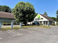 Campanile Chantilly