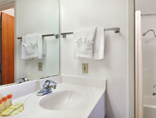 Days Inn & Suites by Wyndham Round Rock