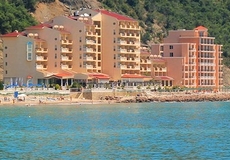 Royal Bay Hotel