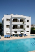 Stephanos Hotel Apartments