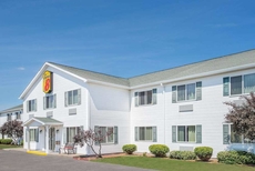 Super 8 by Wyndham Canandaigua