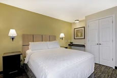 Candlewood Suites Indianapolis - South, an IHG Hotel