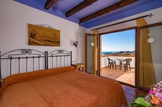 Hotel Rural Almazara