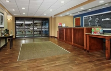 Hampton Inn & Suites Madisonville