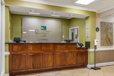 Quality Inn Fayetteville near Historic Downtown Square