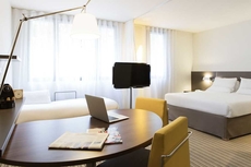 B&B HOTEL Velizy Est