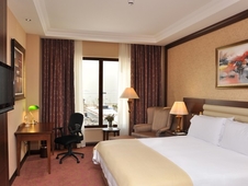 Wellborn Luxury Hotel