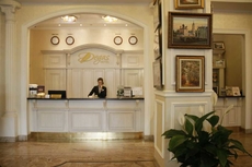 Degas Hotel