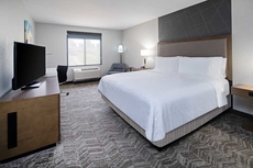 Best Western Valencia/Six Flags Inn & Suites