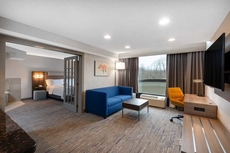 Holiday Inn Express & Suites Wadsworth, an IHG Hotel