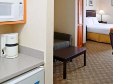 Holiday Inn Express & Suites Carneys Point - Pennsville