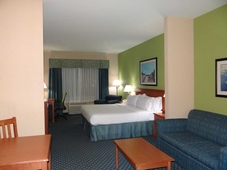 Holiday Inn Express Hotel & Suites Salisbury - Delmar, an IHG Hotel