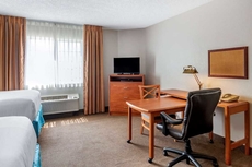 MainStay Suites Emporia