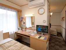 Toyoko Inn Tsuruga Ekimae