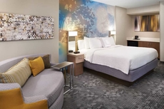 Courtyard by Marriott CincinnatiCovington