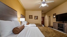 BEST WESTERN Plus Crown Colony Inn & Suites