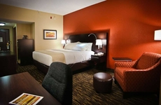 Holiday Inn Hotel & Suites La Crosse, an IHG Hotel