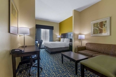 Best Western Plus Brunswick Inn & Suites