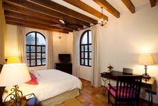 Guaycura Boutique Hotel Beach Club & Spa