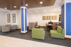 Holiday Inn Express Hotel & Suites Detroit - Utica, an IHG Hotel