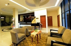 Grand Puteri Hotel