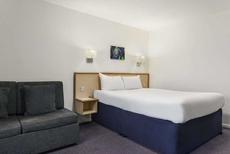 Days Inn by Wyndham Bridgend Cardiff M4