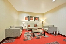 Holiday Inn Express & Suites Utica, an IHG Hotel