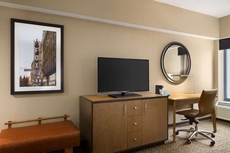 Hampton Inn & Suites Clayton/St. Louis-Galleria Area