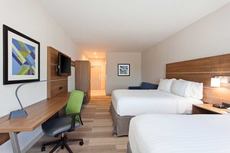 Holiday Inn Express & Suites Corona