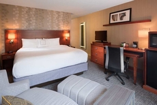 Courtyard by Marriott New Haven OrangeMilford