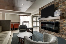 Holiday Inn Express & Suites Wapakoneta, an IHG Hotel