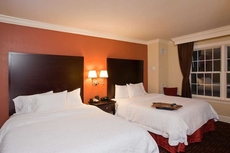 Hampton Inn & Suites Stamford