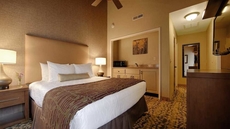 Best Western The Inn & Suites Pacific Grove