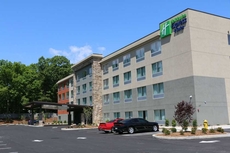 Holiday Inn Express & Suites Hendersonville SE - Flat Rock, an IHG Hotel