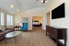 Wyndham Virginia Crossings Hotel & Conference Center