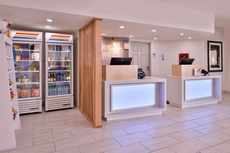 Holiday Inn Express Farmington - Bloomfield, an IHG Hotel